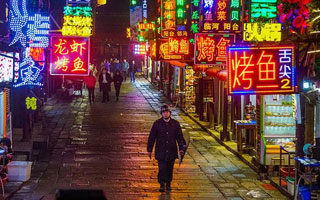 中航門(mén)楣彩：助力夜市地攤屏！